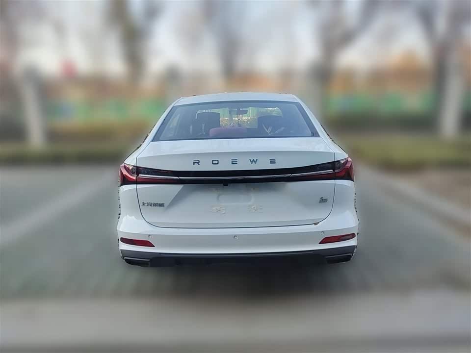 Roewe i5