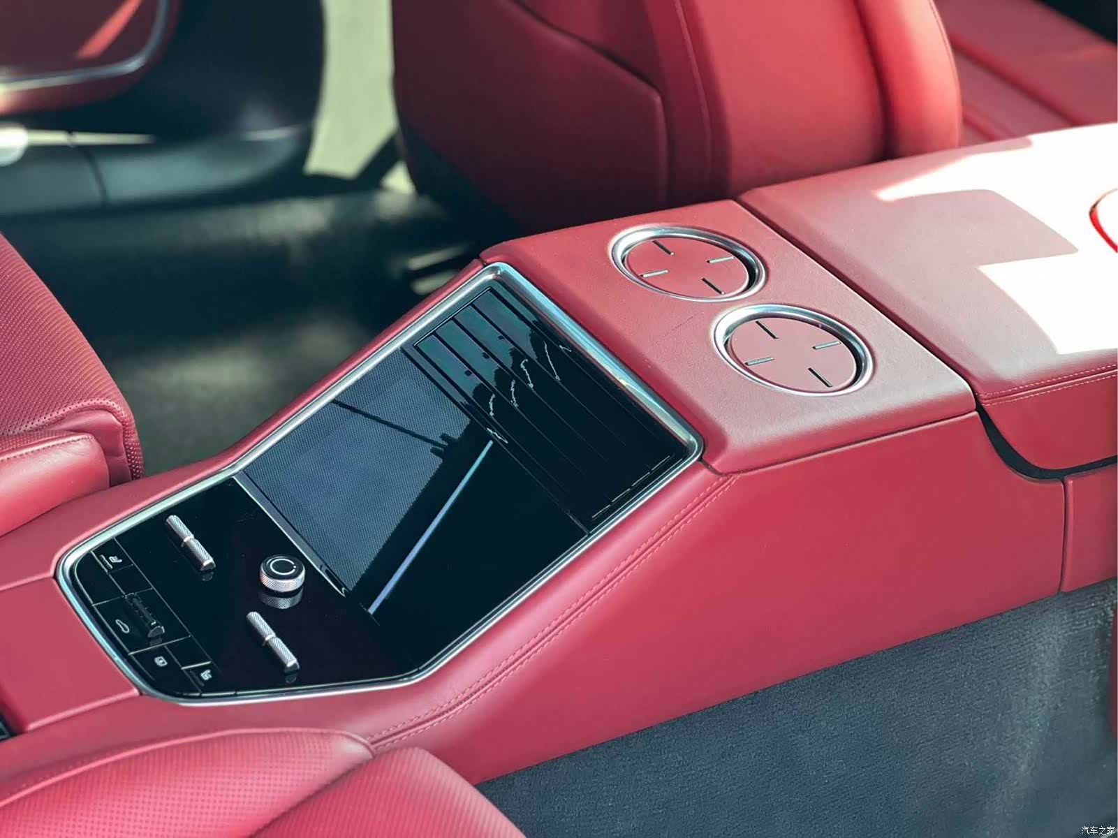 Porsche Panamera, 2021 11