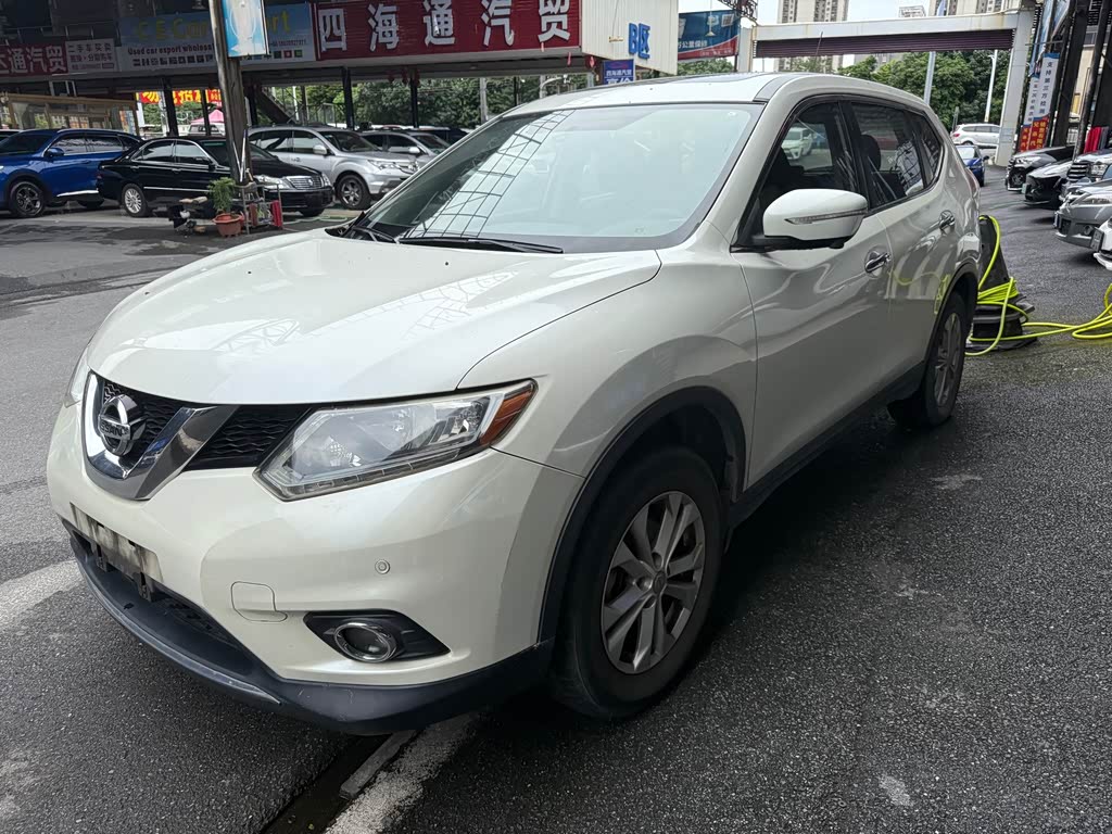 Nissan X-Trail 2015 2.0L CVT Comfort MAX 2WD