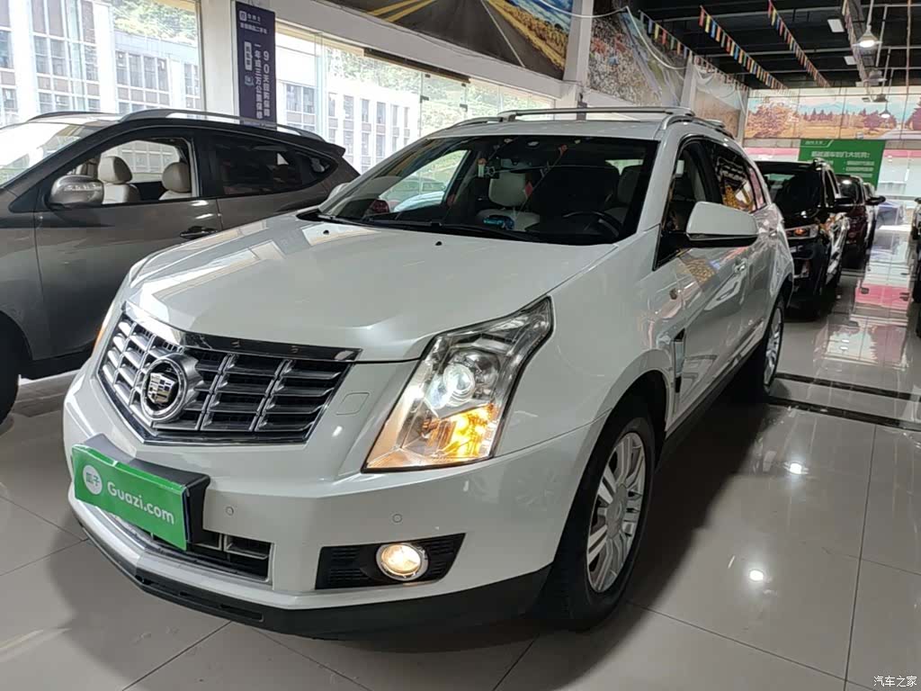 Cadillac SRX, 2014 1