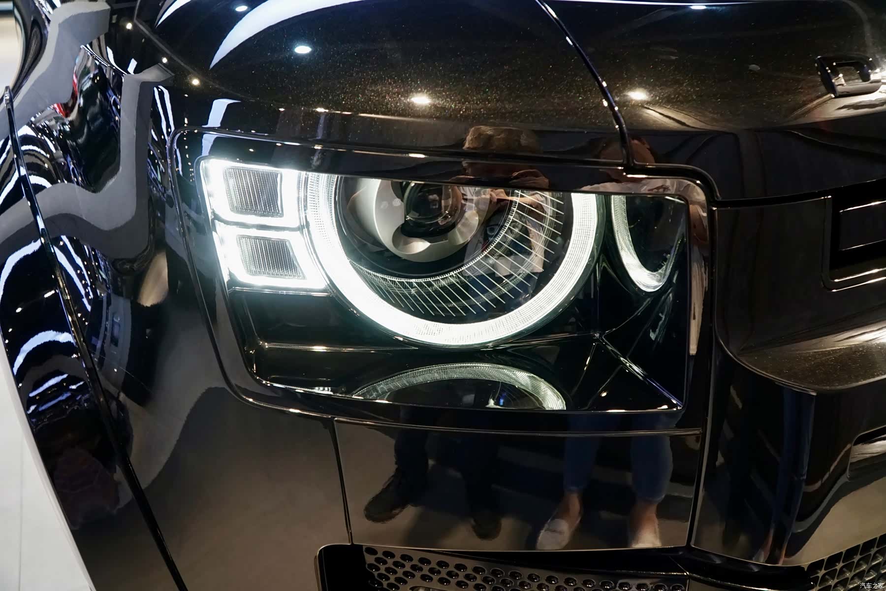 Land Rover Defender, 2022 10