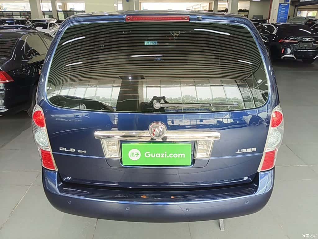 Buick GL8, 2015 6