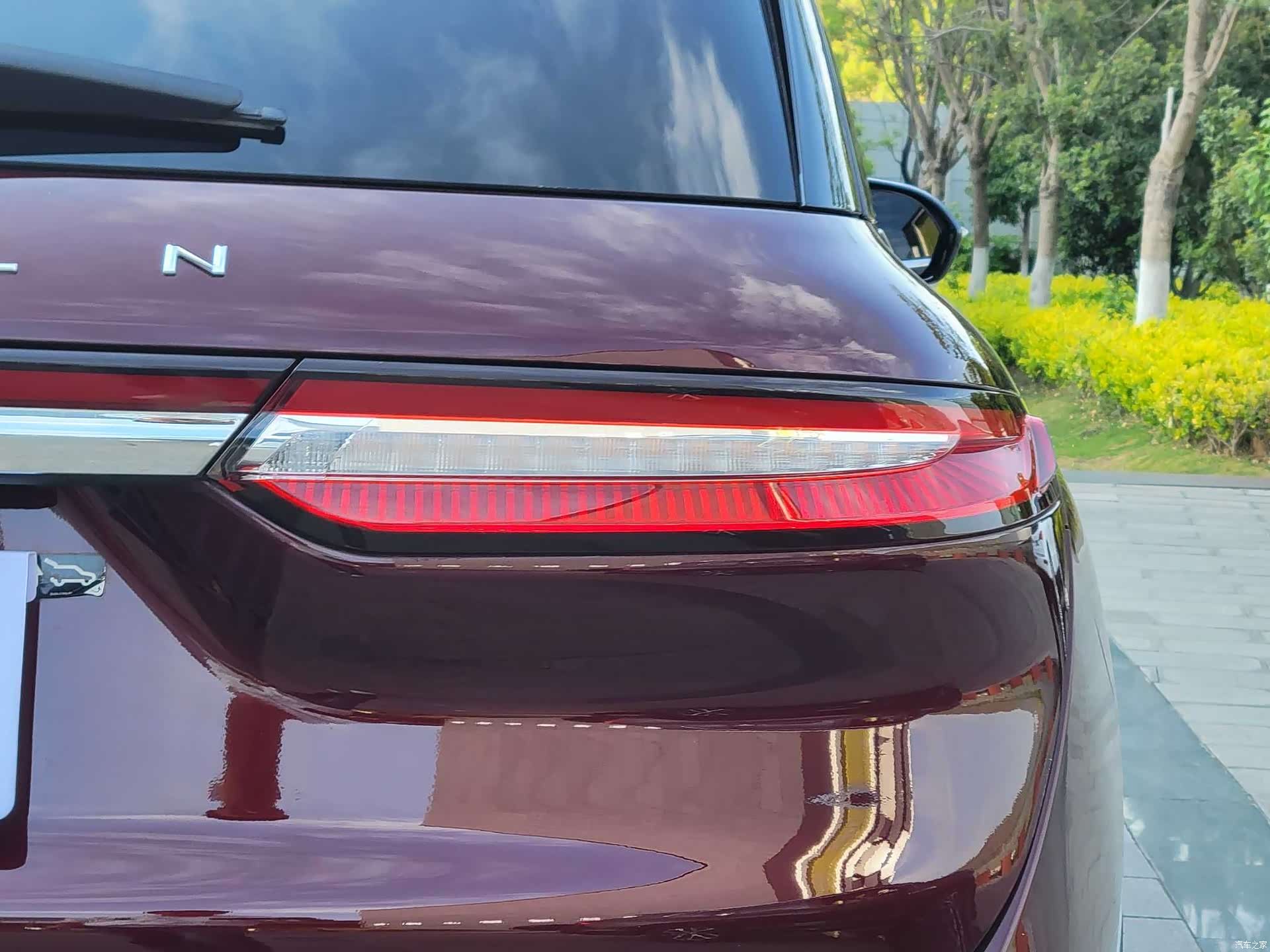 Lincoln Corsair, 2021 28