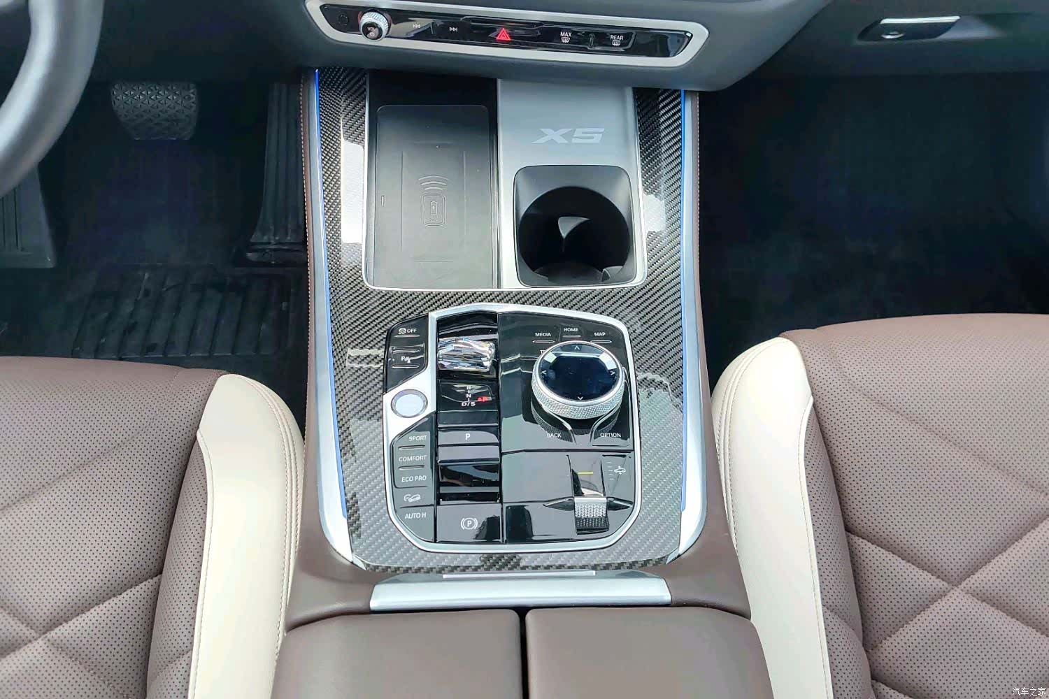 BMW X5, 2024 10