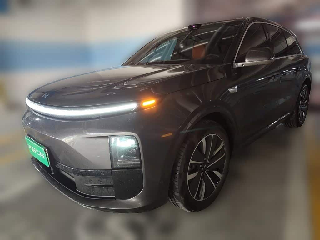 Li Auto L6
