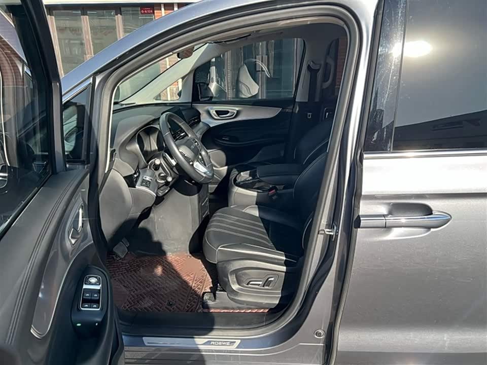 Roewe iMAX8 Roewe iMAX8