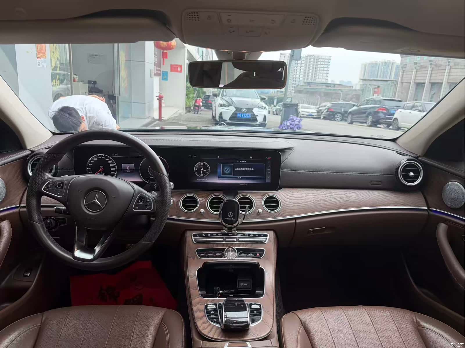 Mercedes-Benz E-Class, 2019 6