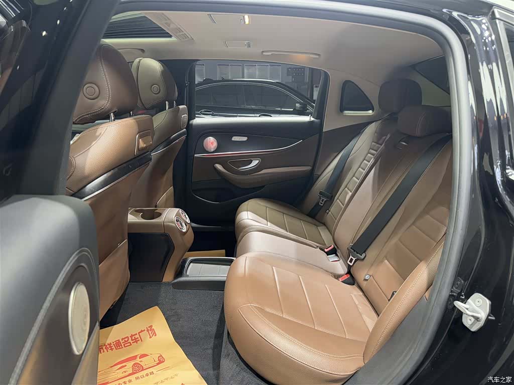 Mercedes-Benz E-Class, 2019 7