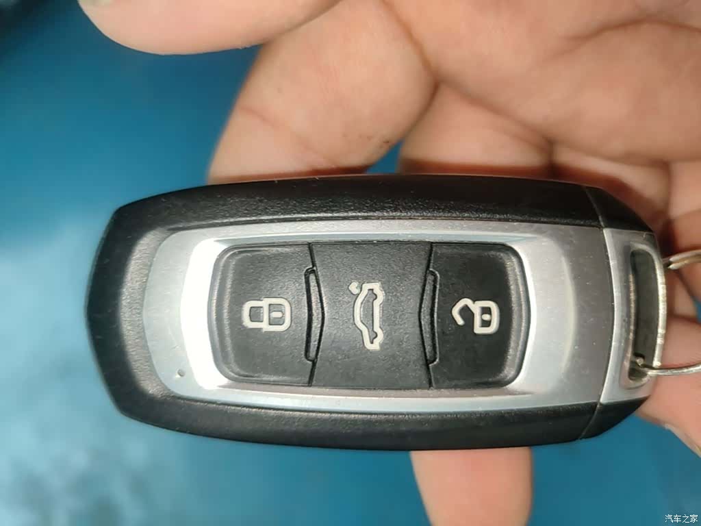 Geely Emgrand, 2016 9