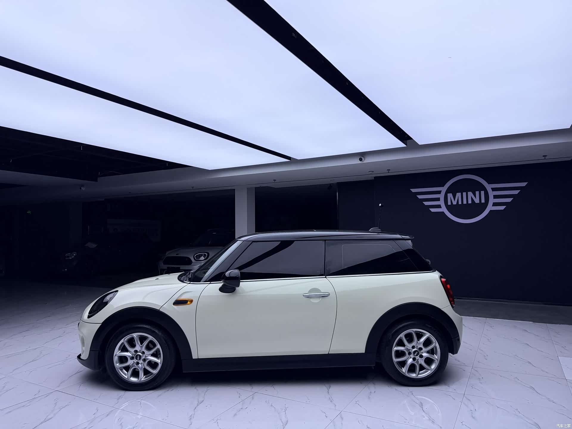 Mini Cooper, 2015 6