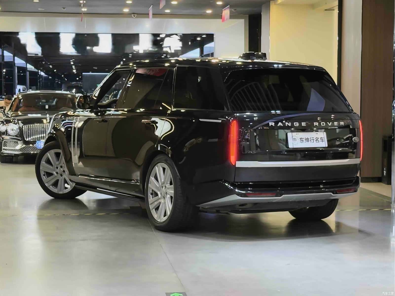 Land Rover Range Rover, 2024 4
