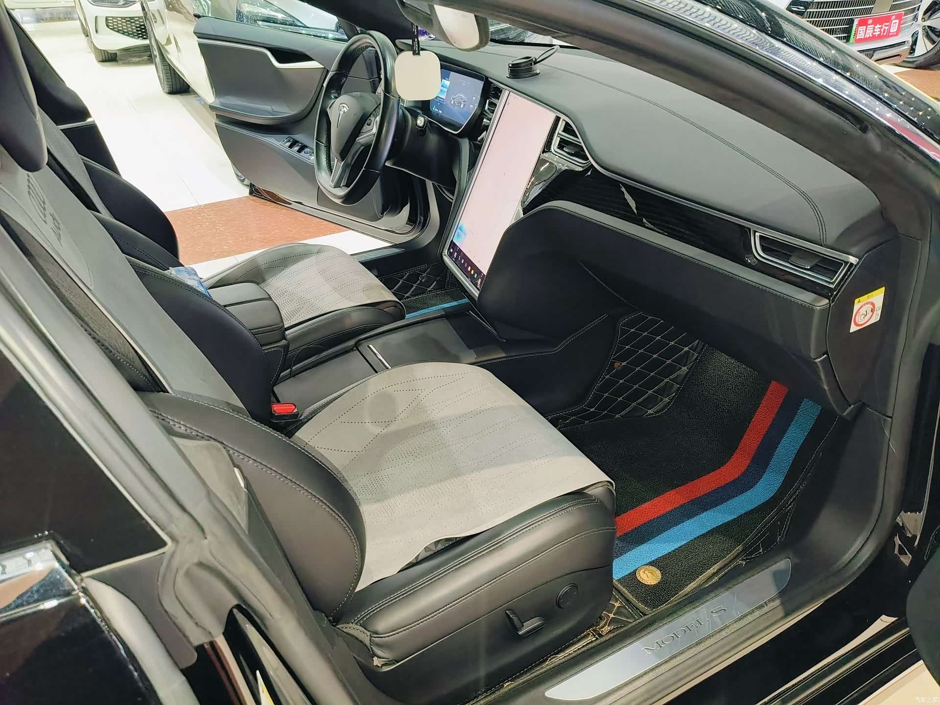 Tesla Model S, 2017 13