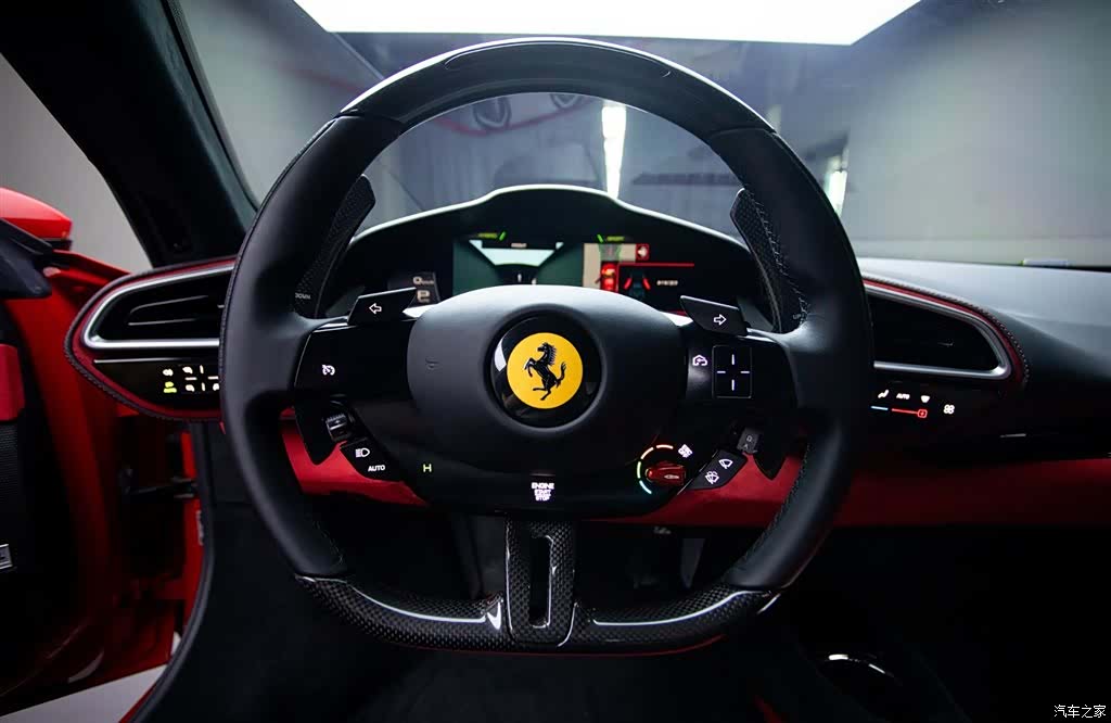Ferrari 296, 2023 13