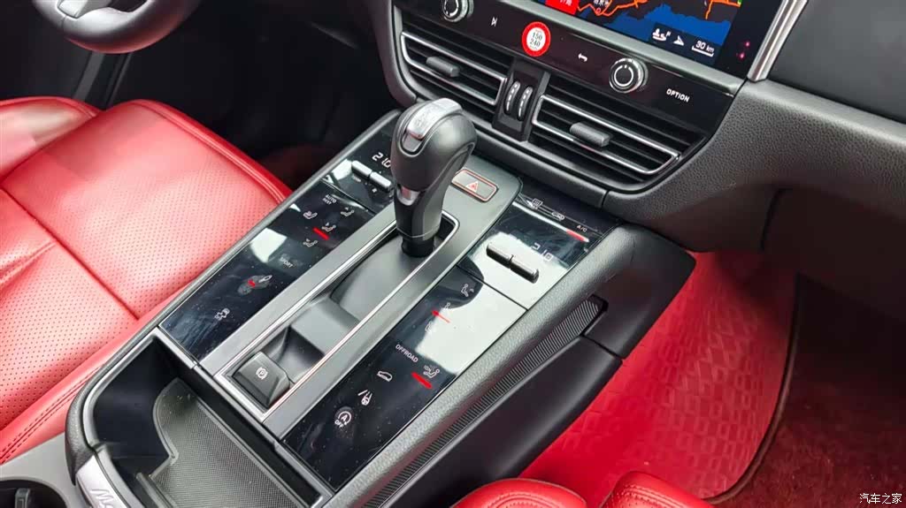 Porsche Macan, 2023 13