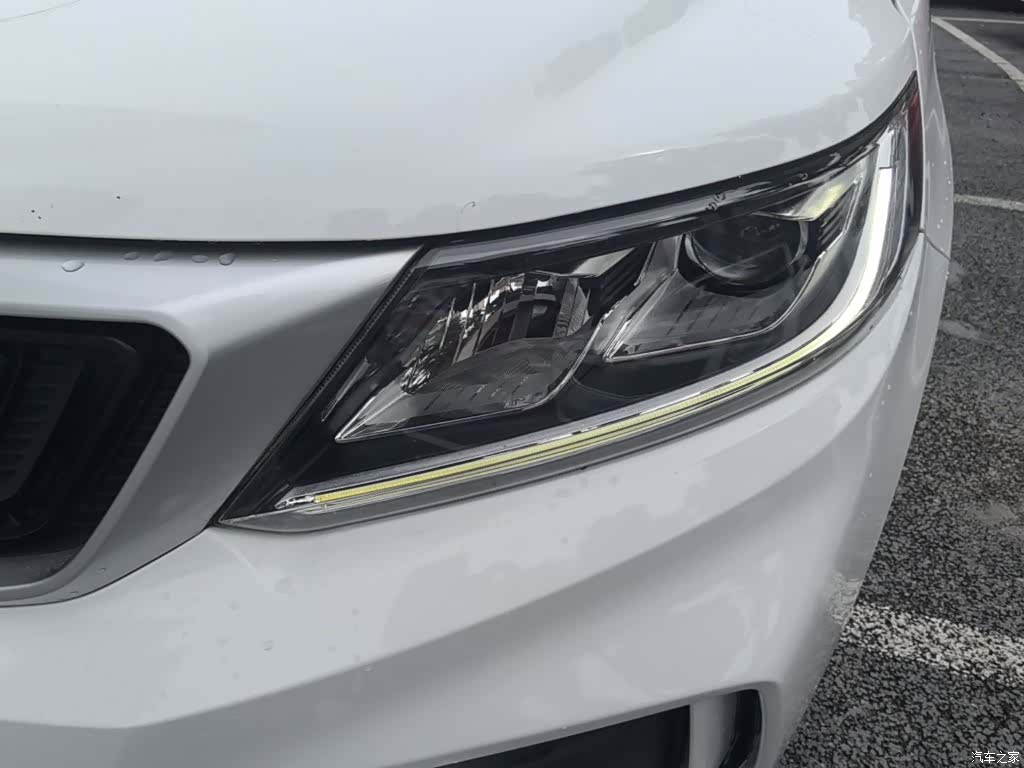 Geely X6, 2021 24