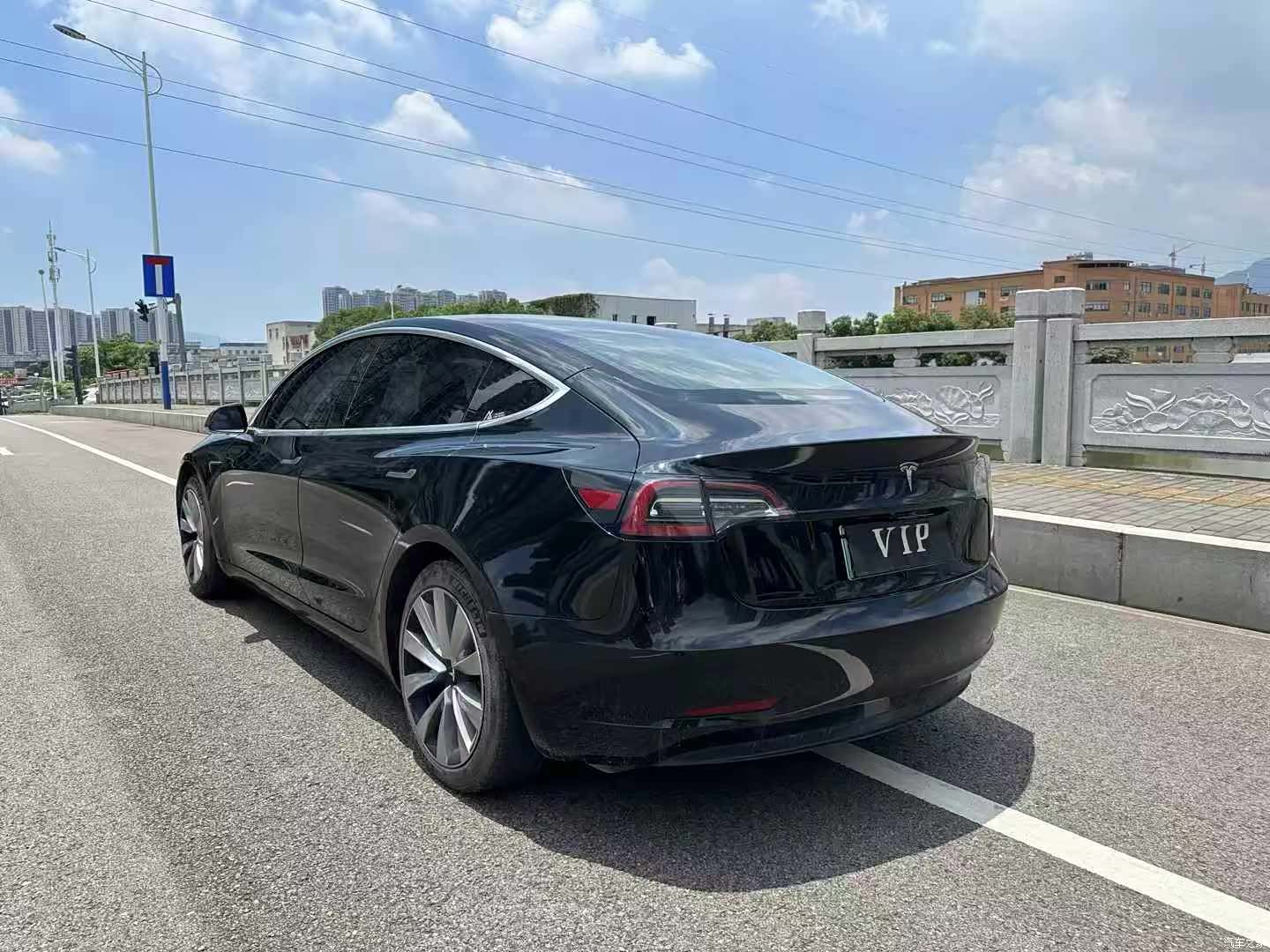 Tesla Model 3, 2020 7