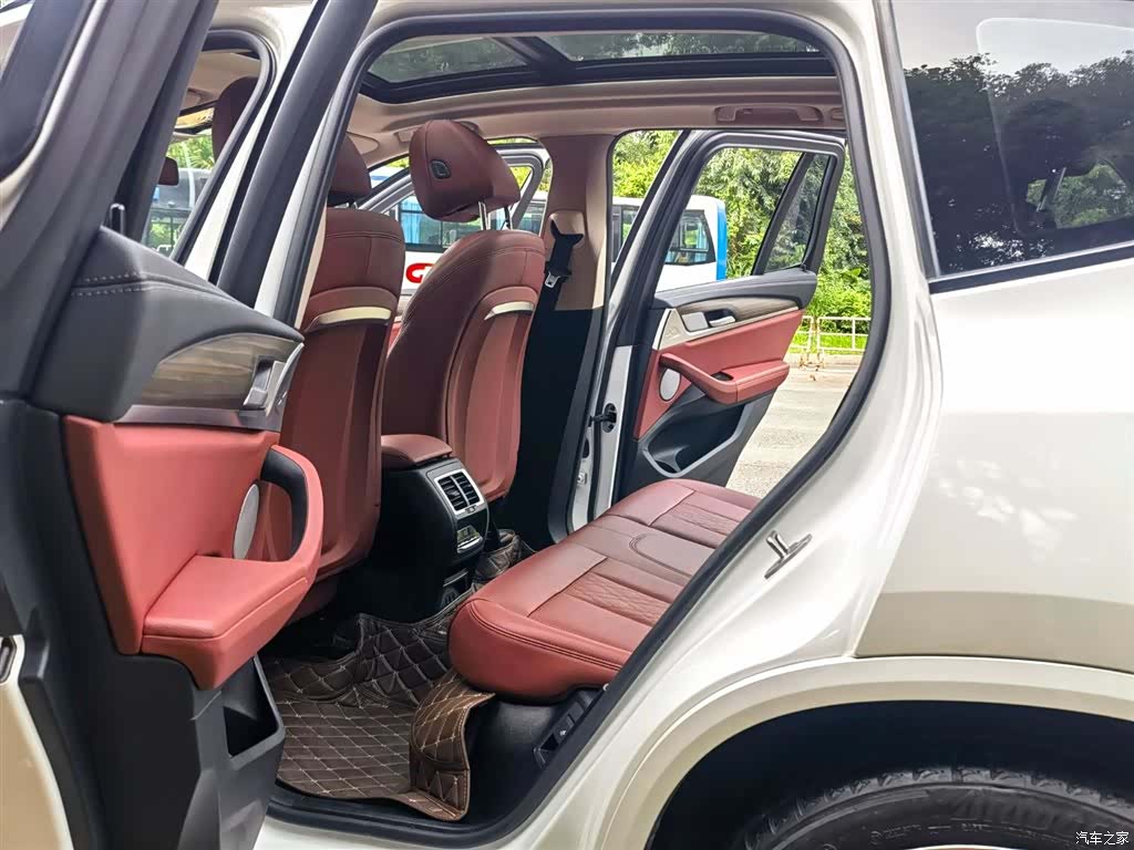 BMW X3, 2022 10