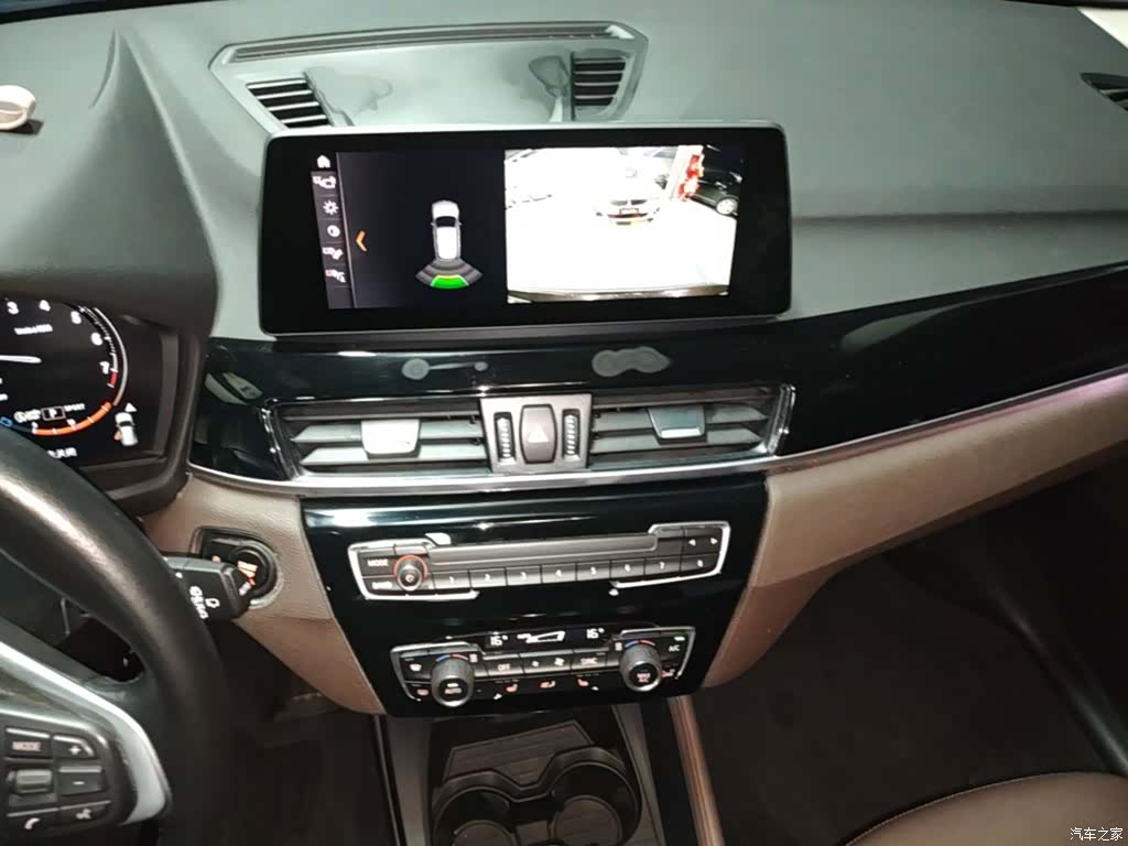 BMW X1, 2020 13