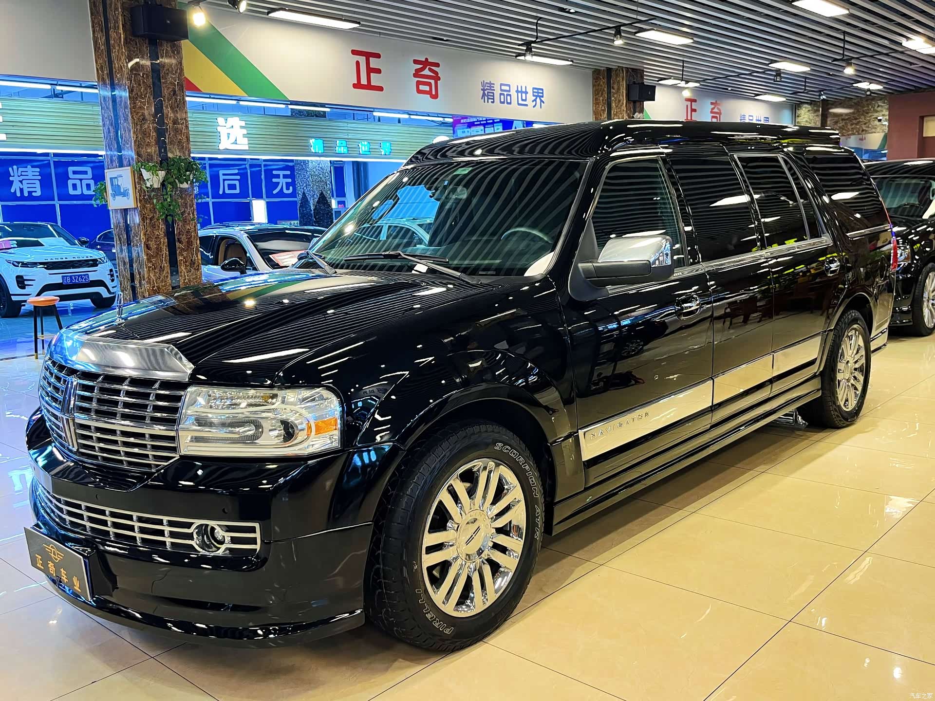 Lincoln Navigator, 2011 4