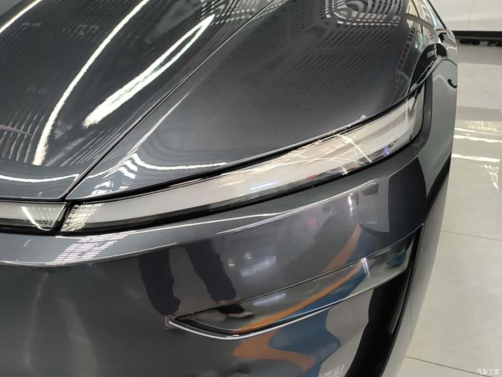 Tesla Model Y, 2025 24
