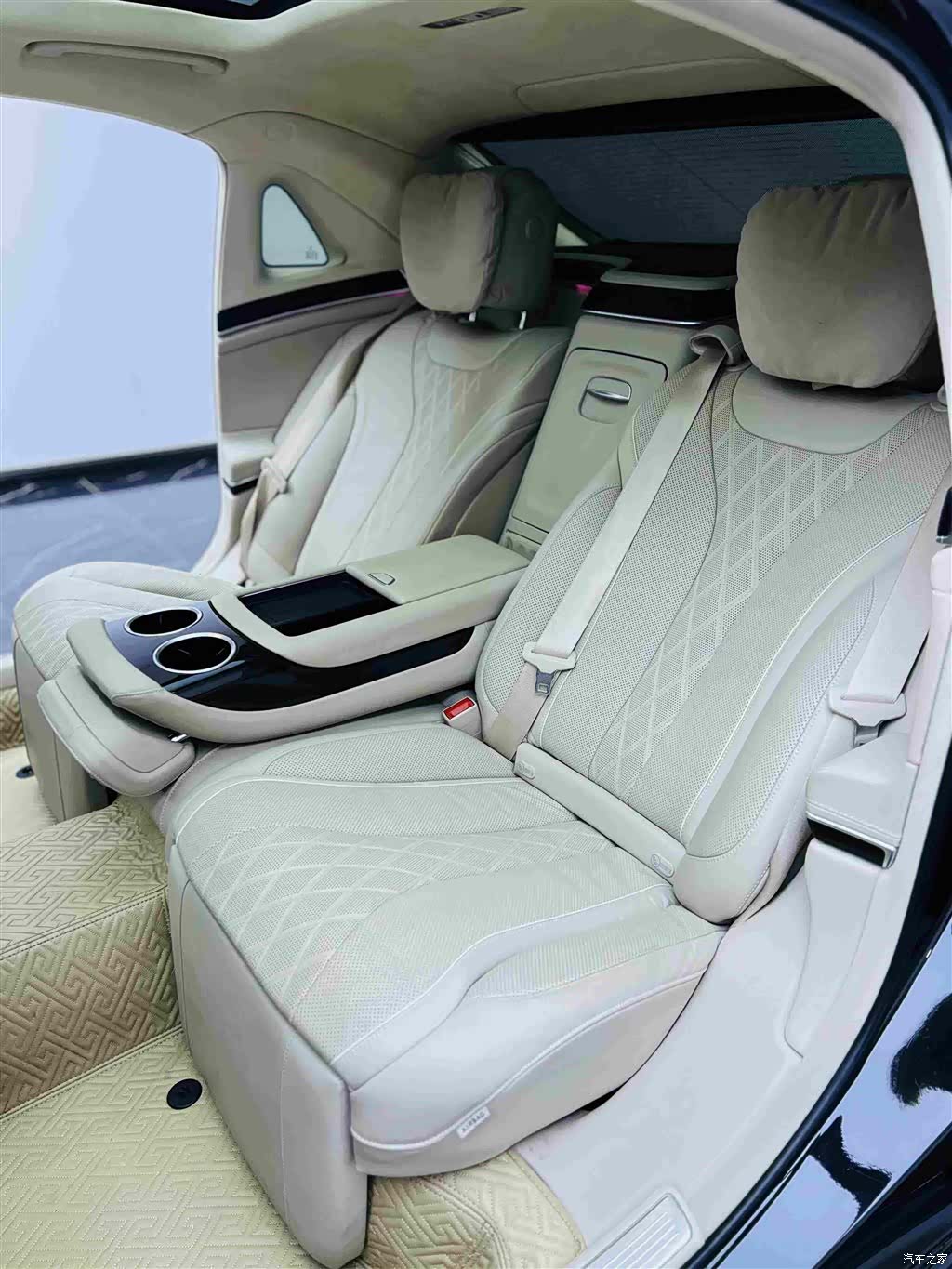 Maybach S-Class, 2017 24