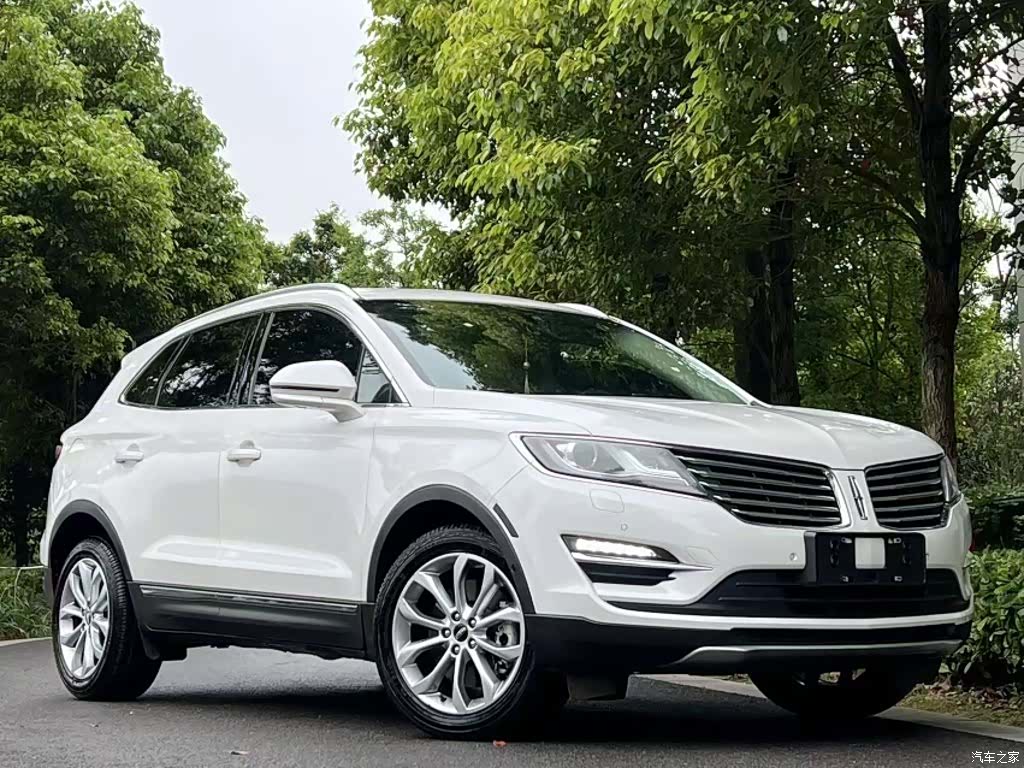 Lincoln MKC, 2017 21