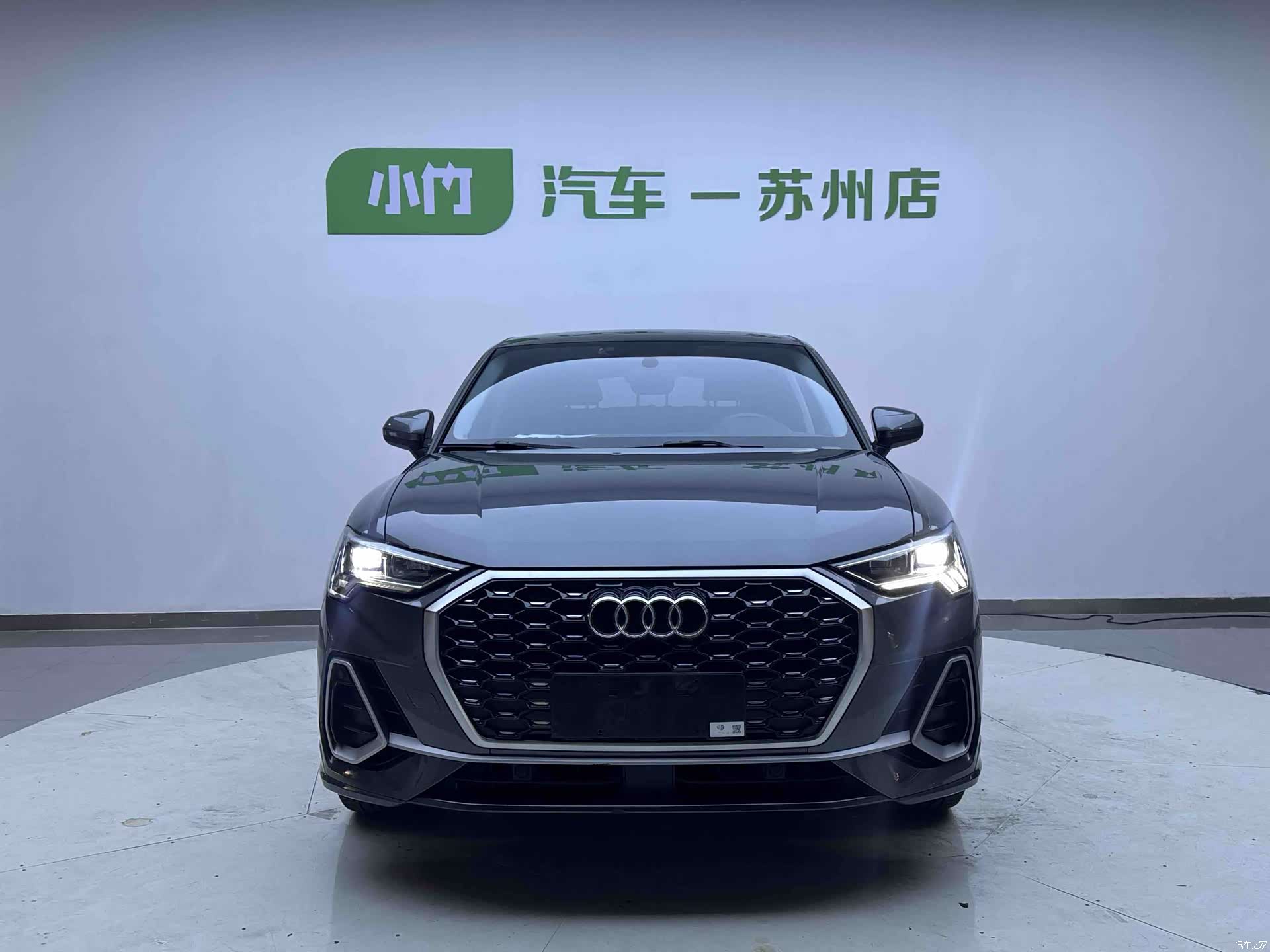 Audi Q3, 2021 3