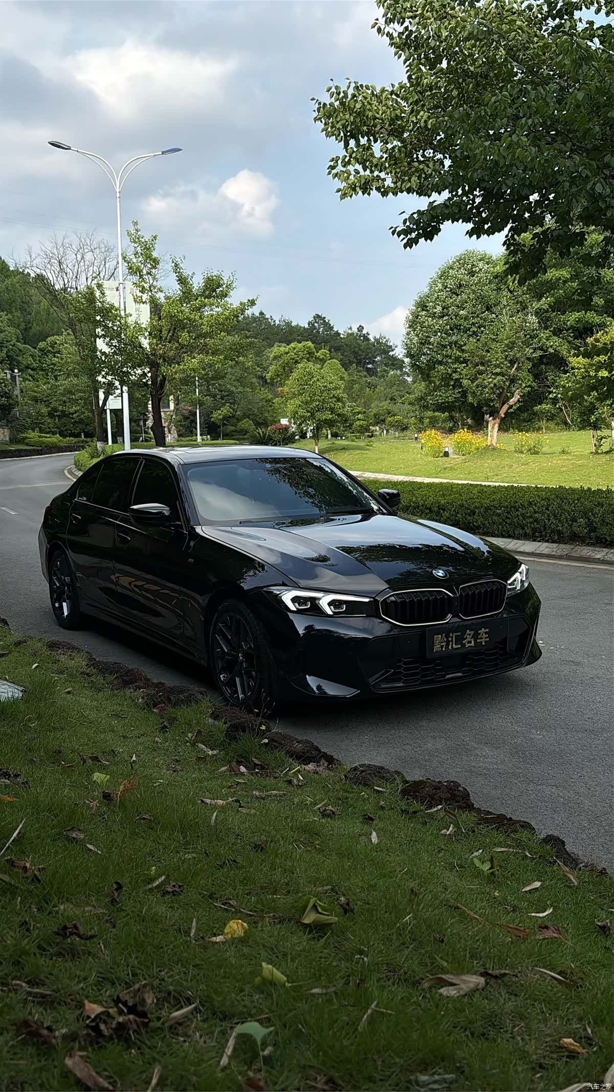 BMW 3 Series, 2025 1