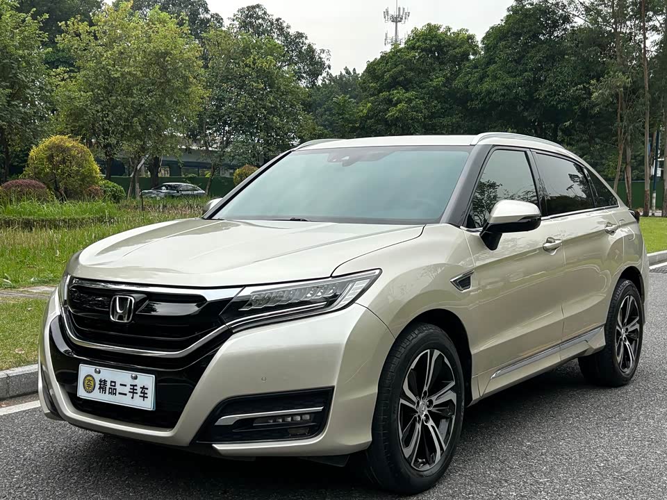 Honda UR-V