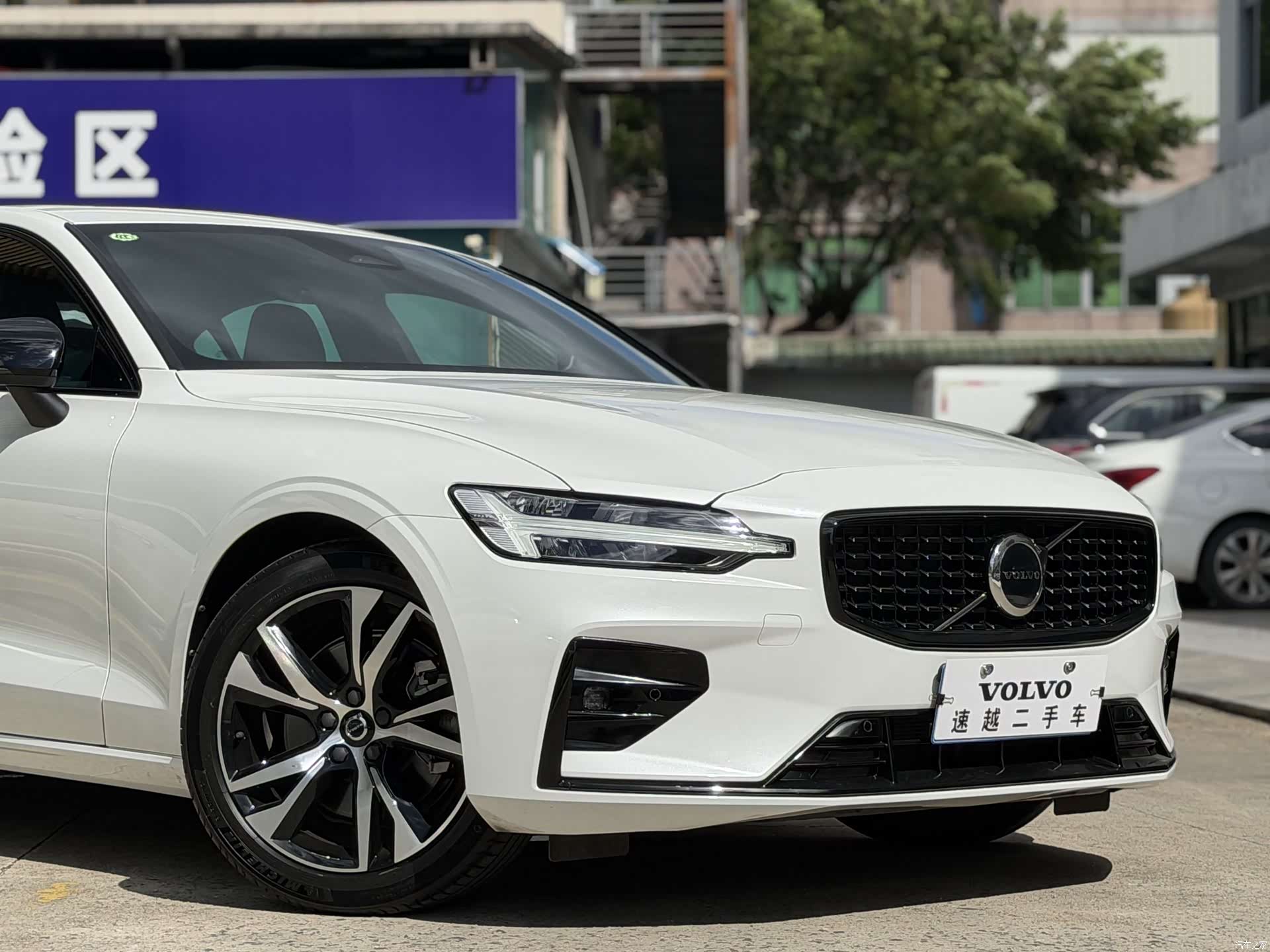 Volvo S60, 2024 13