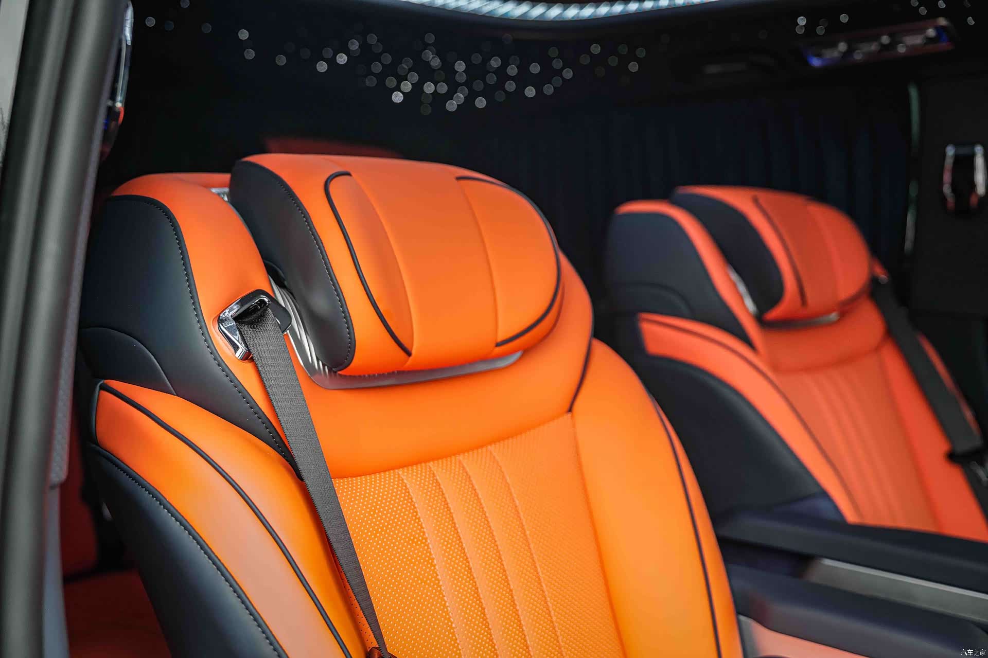 Mercedes-Benz 7, 2022 7