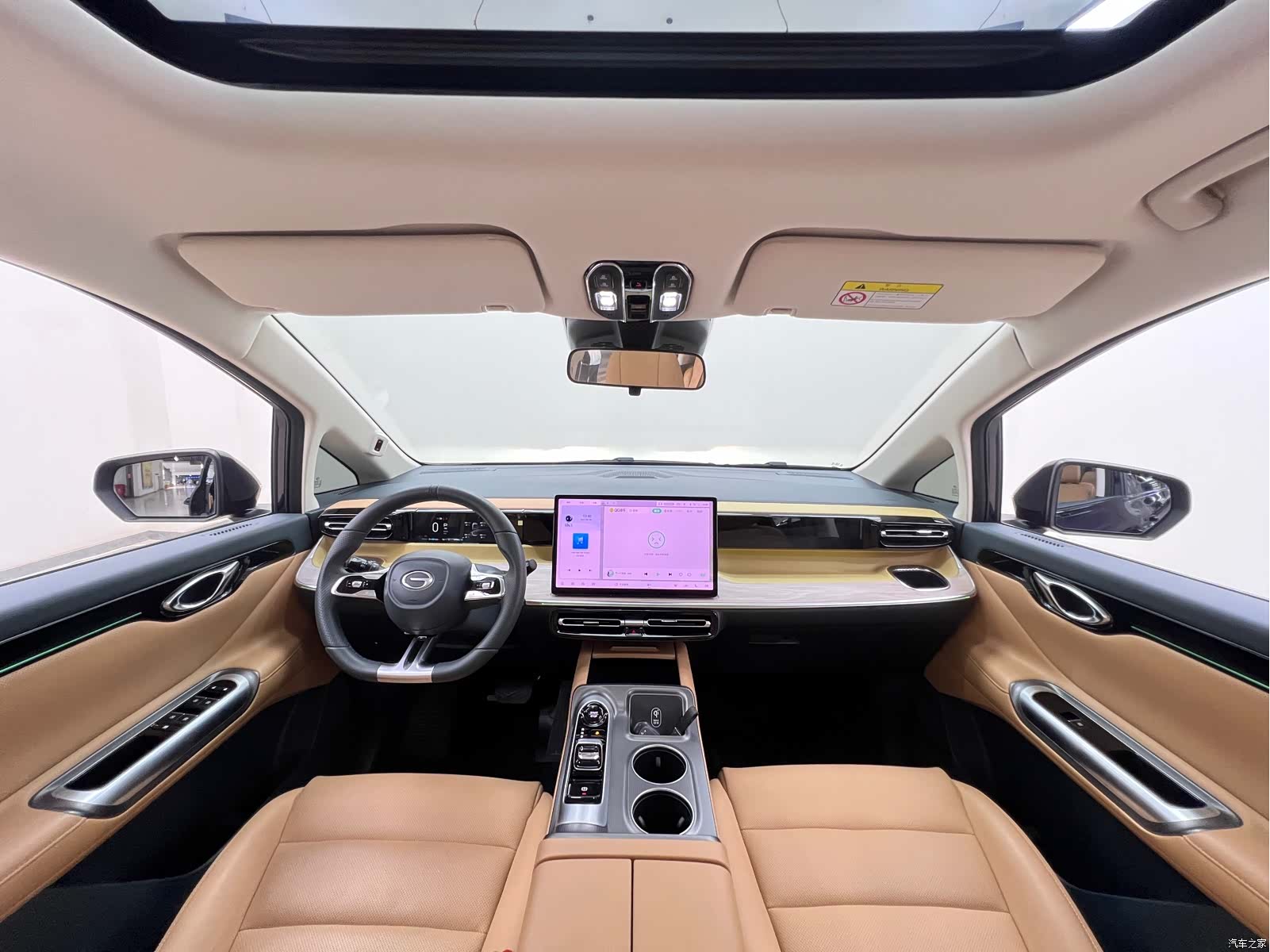 Trumpchi E8, 2023 22