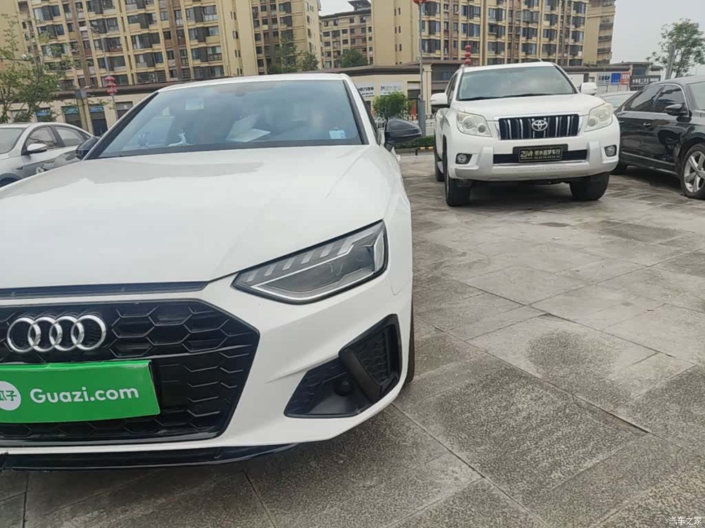 Audi A4L, 2023 24