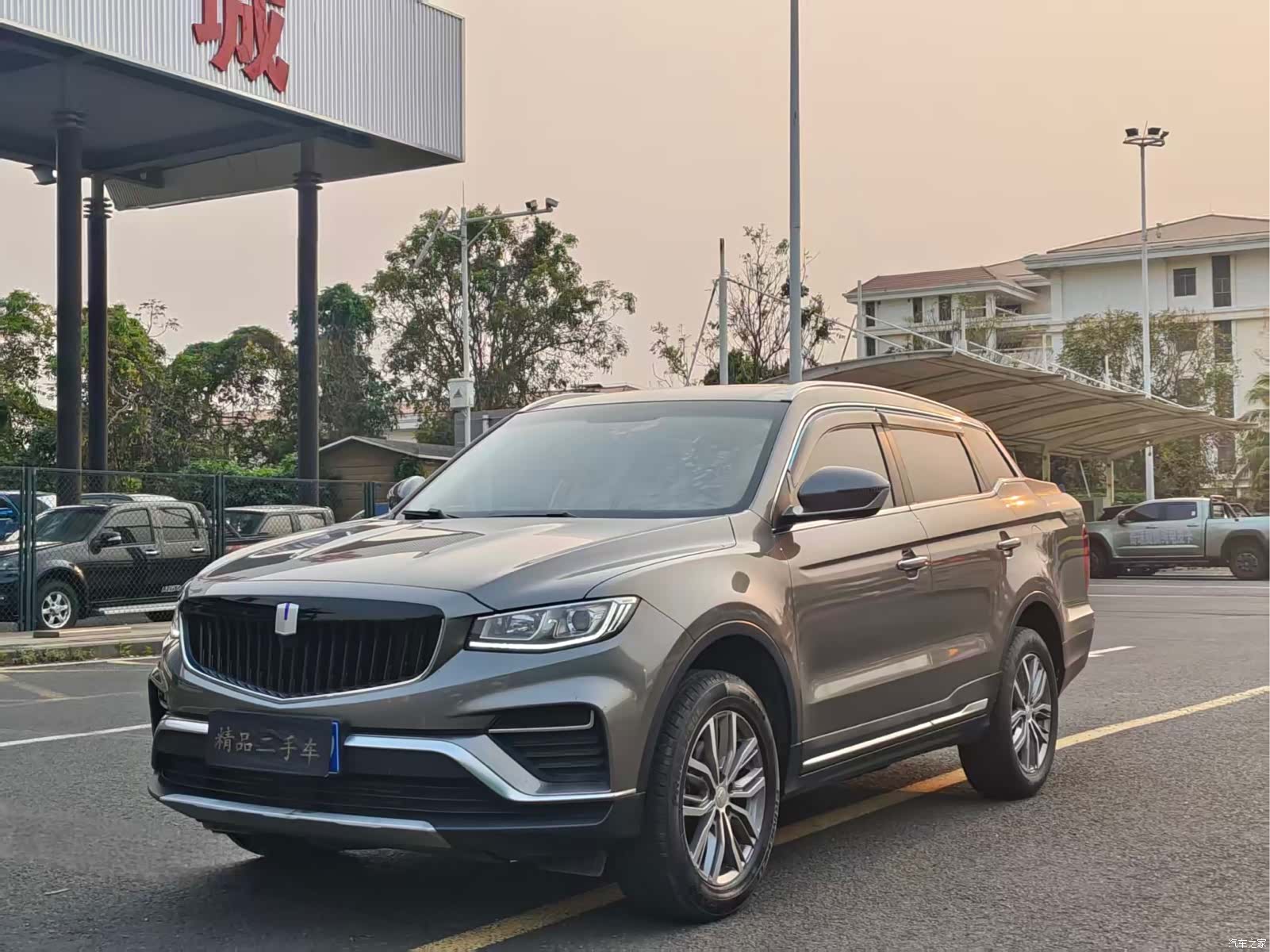 Geely FX, 2022 1