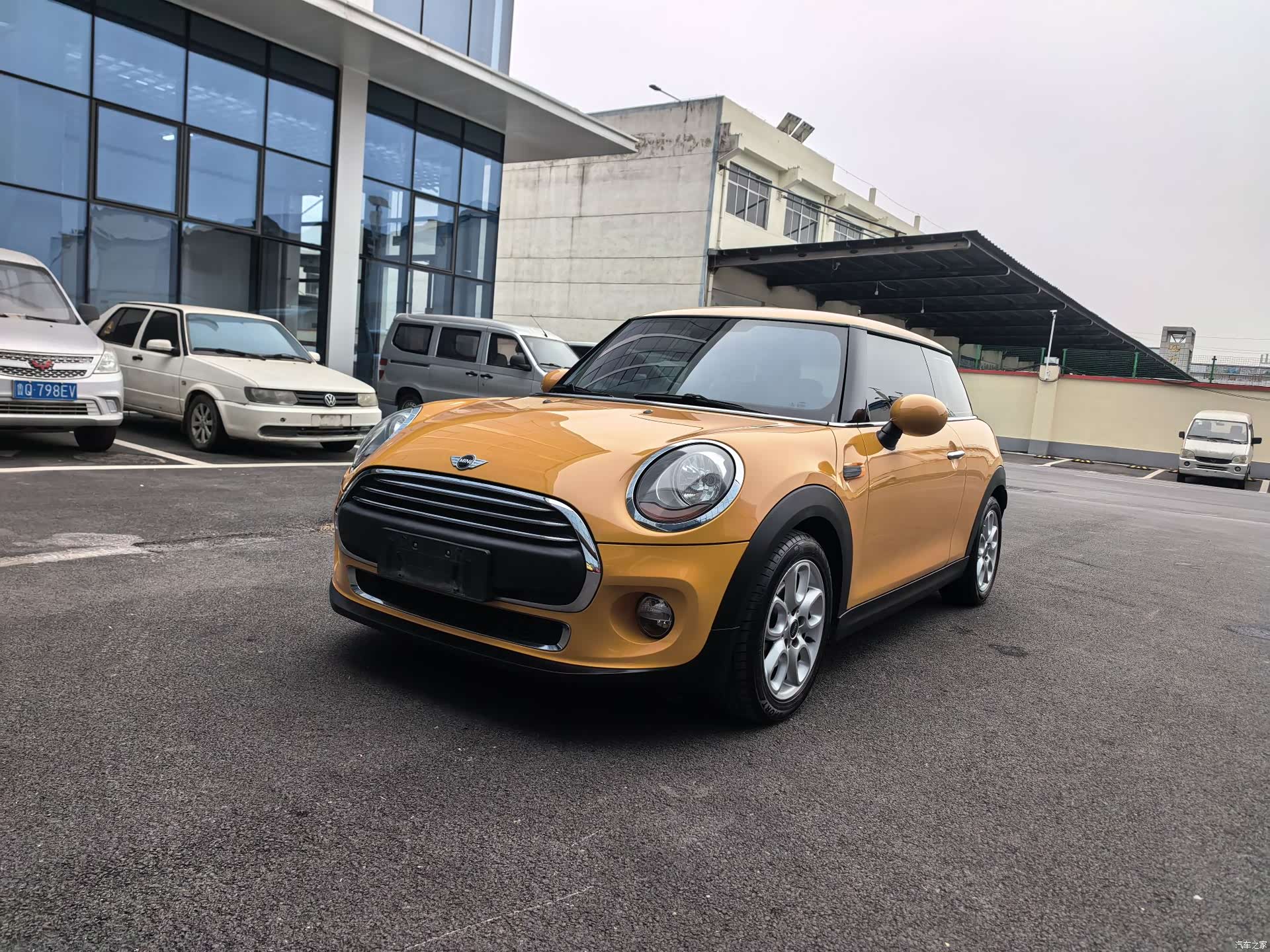 Mini ONE, 2018 1