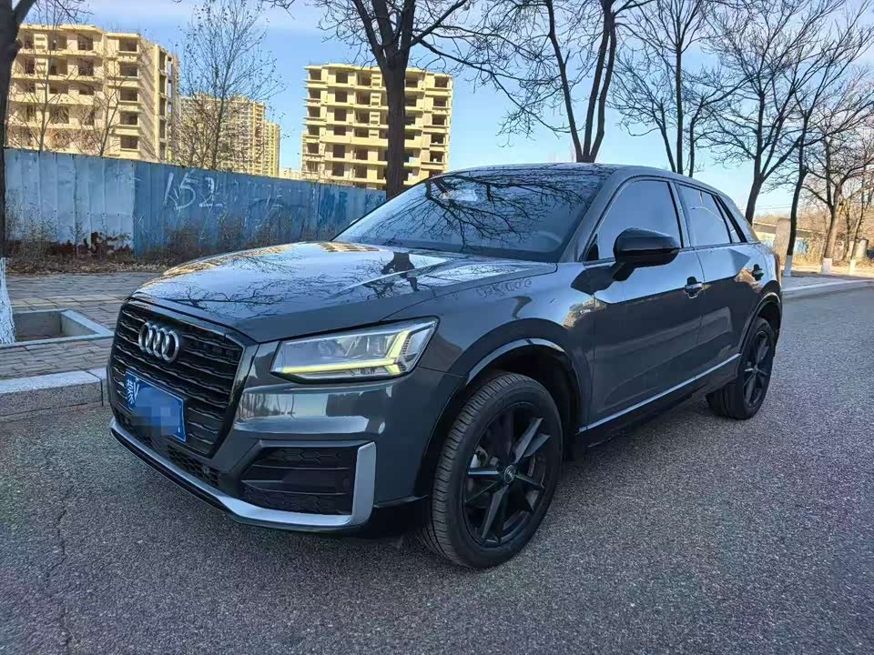 Audi Q2L