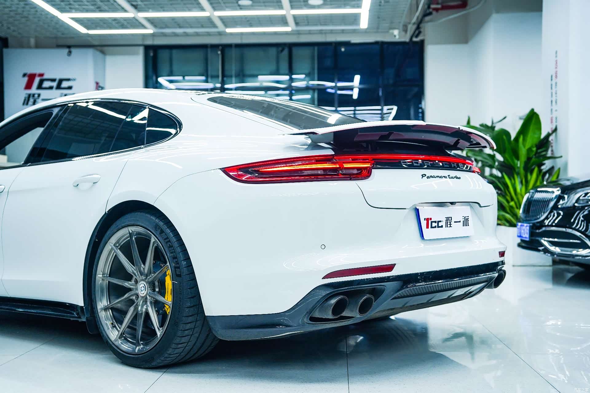 Porsche Panamera, 2017 6