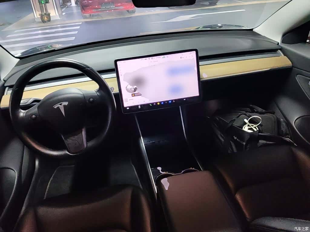 Tesla Model 3, 2019 10