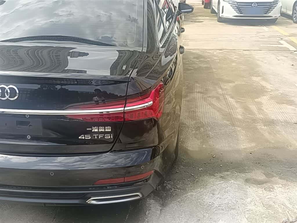 Audi A6L, 2020 8