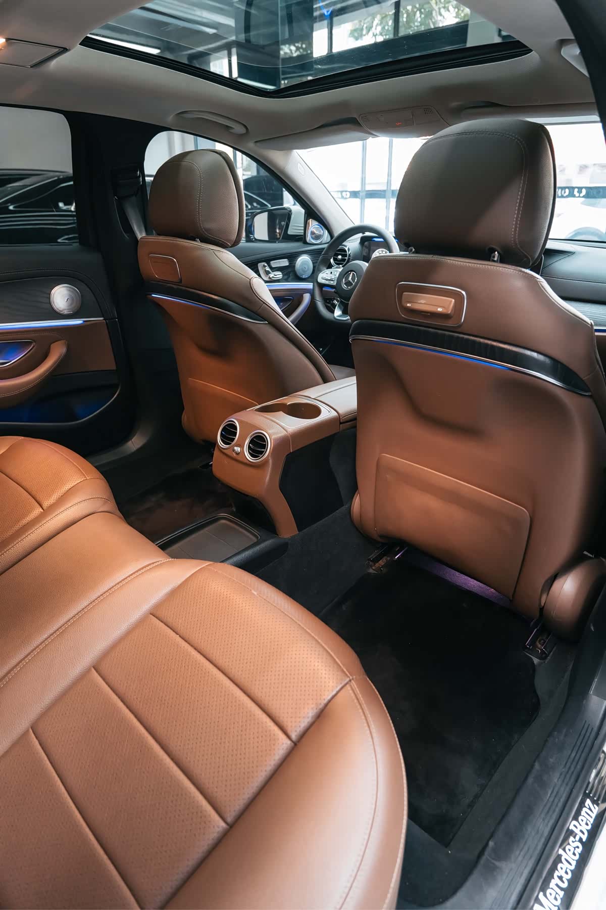 Mercedes-Benz E-Class, 2018 20