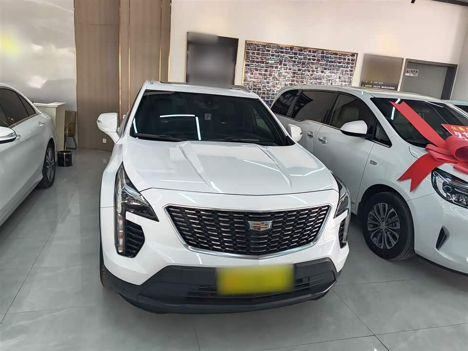 Cadillac XT4
