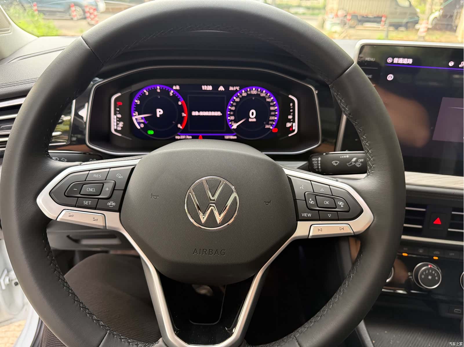 Volkswagen Sagitar, 2024 6