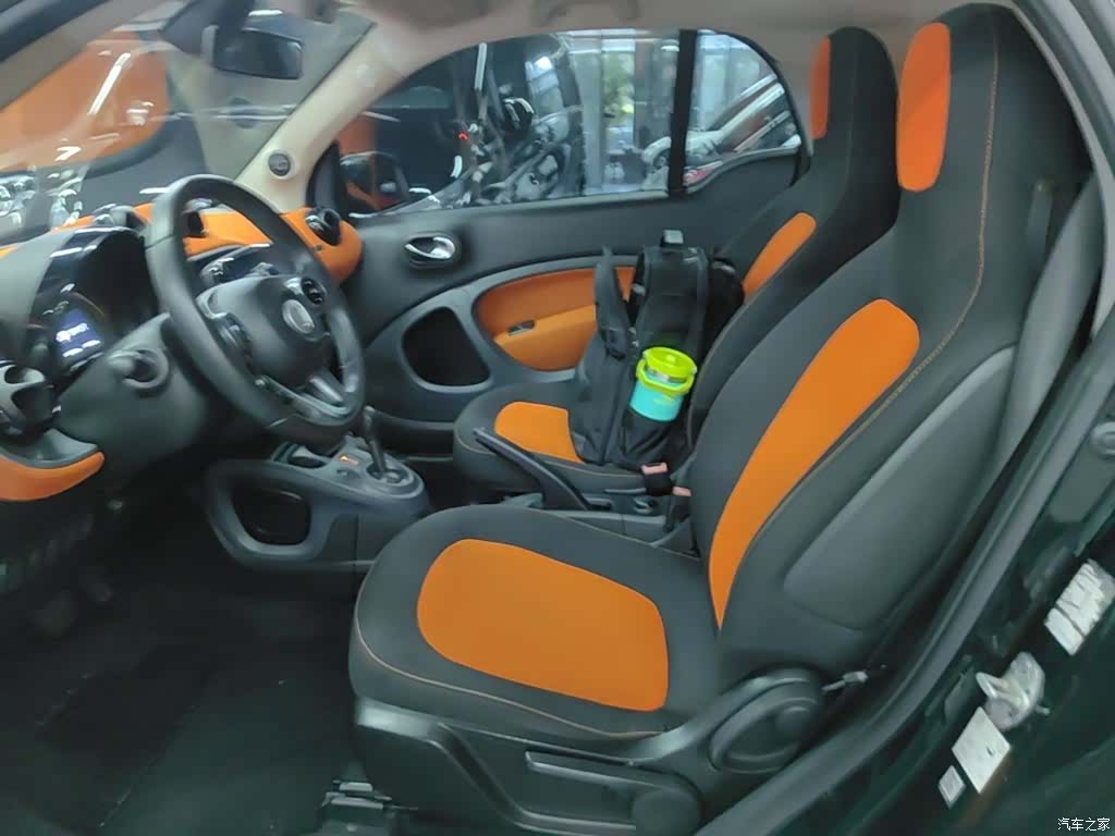 Smart Fortwo, 2015 17