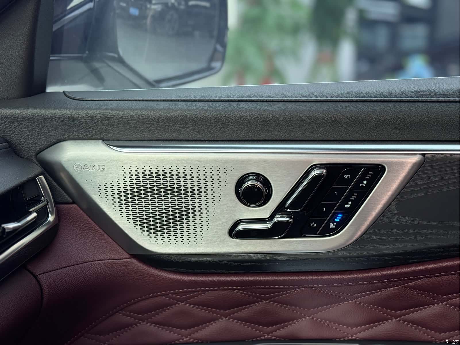 Cadillac CT6, 2025 10