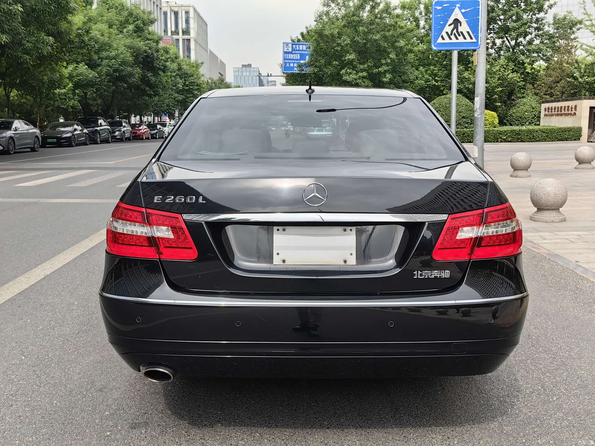 Mercedes-Benz E-Class, 2012 4