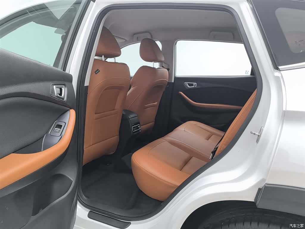 Chery Tiggo 7, 2016 15