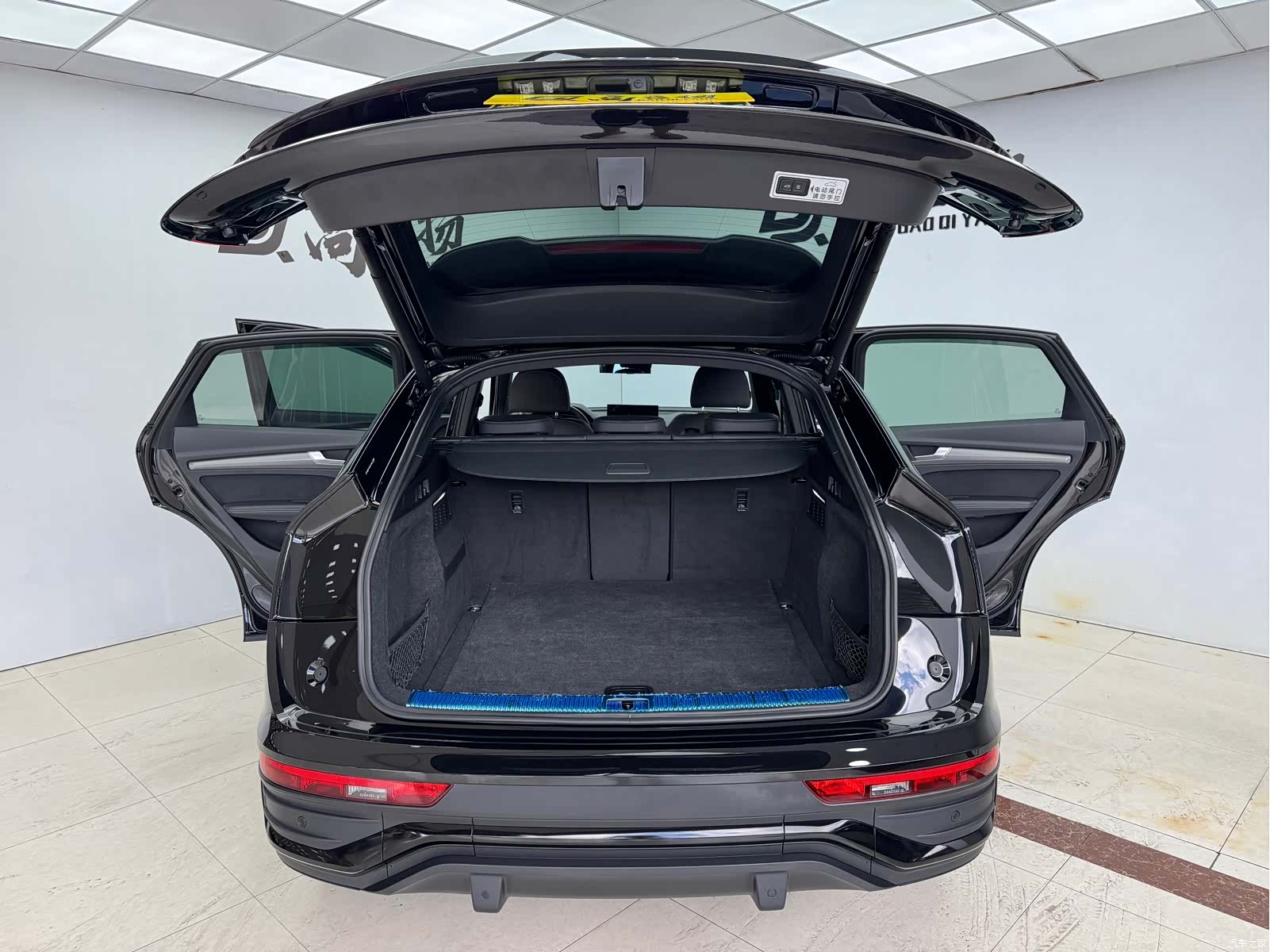 Audi Q5L, 2023 22