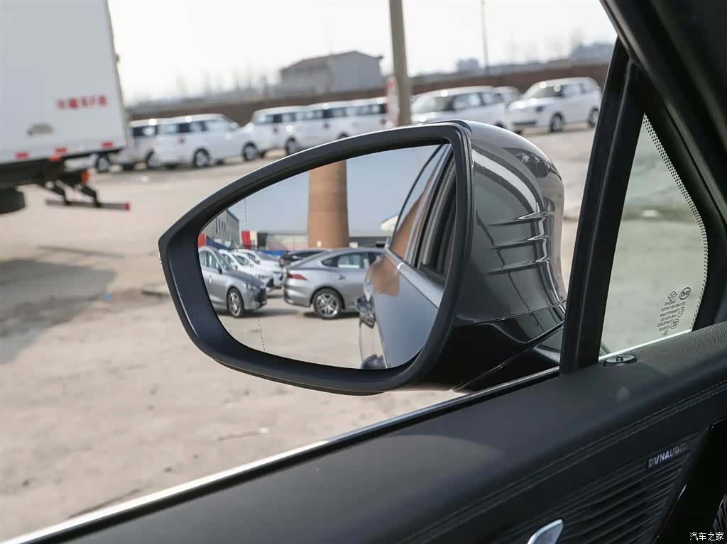 BYD Tang, 2025 17