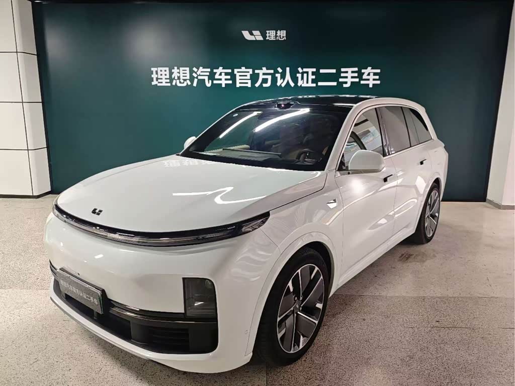 Li Auto L8