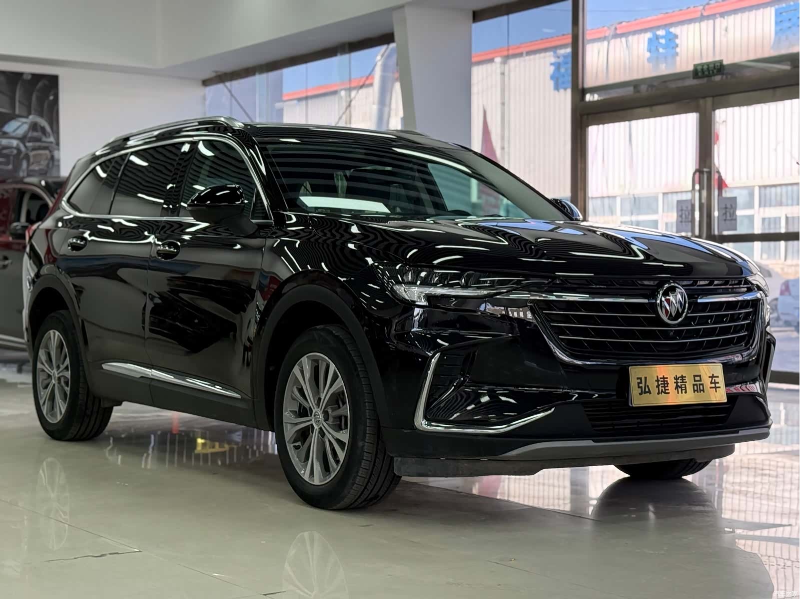 Buick Envision Plus, 2022 3